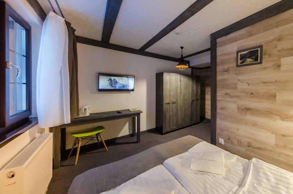 Crepdechine Otel 2*