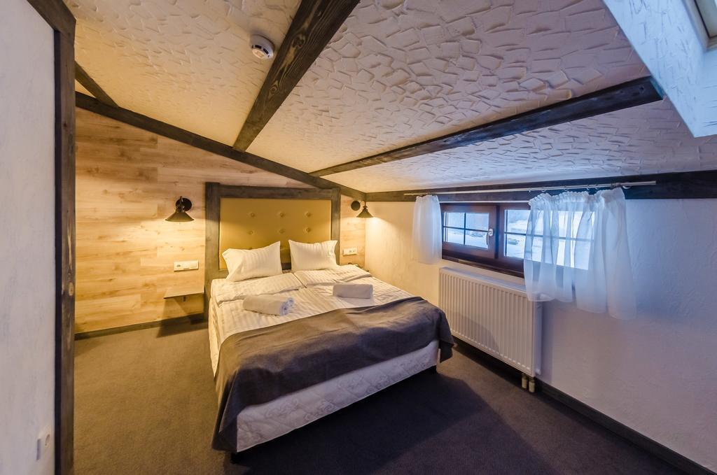 Otel Crepdechine 2*