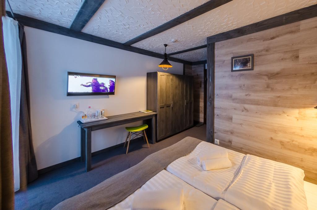 Otel Crepdechine 2*